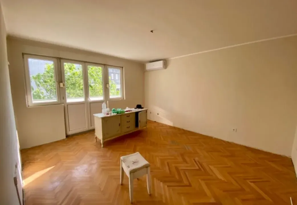 Prodaja, dvosoban stan, 88m², Centar, Podgorica