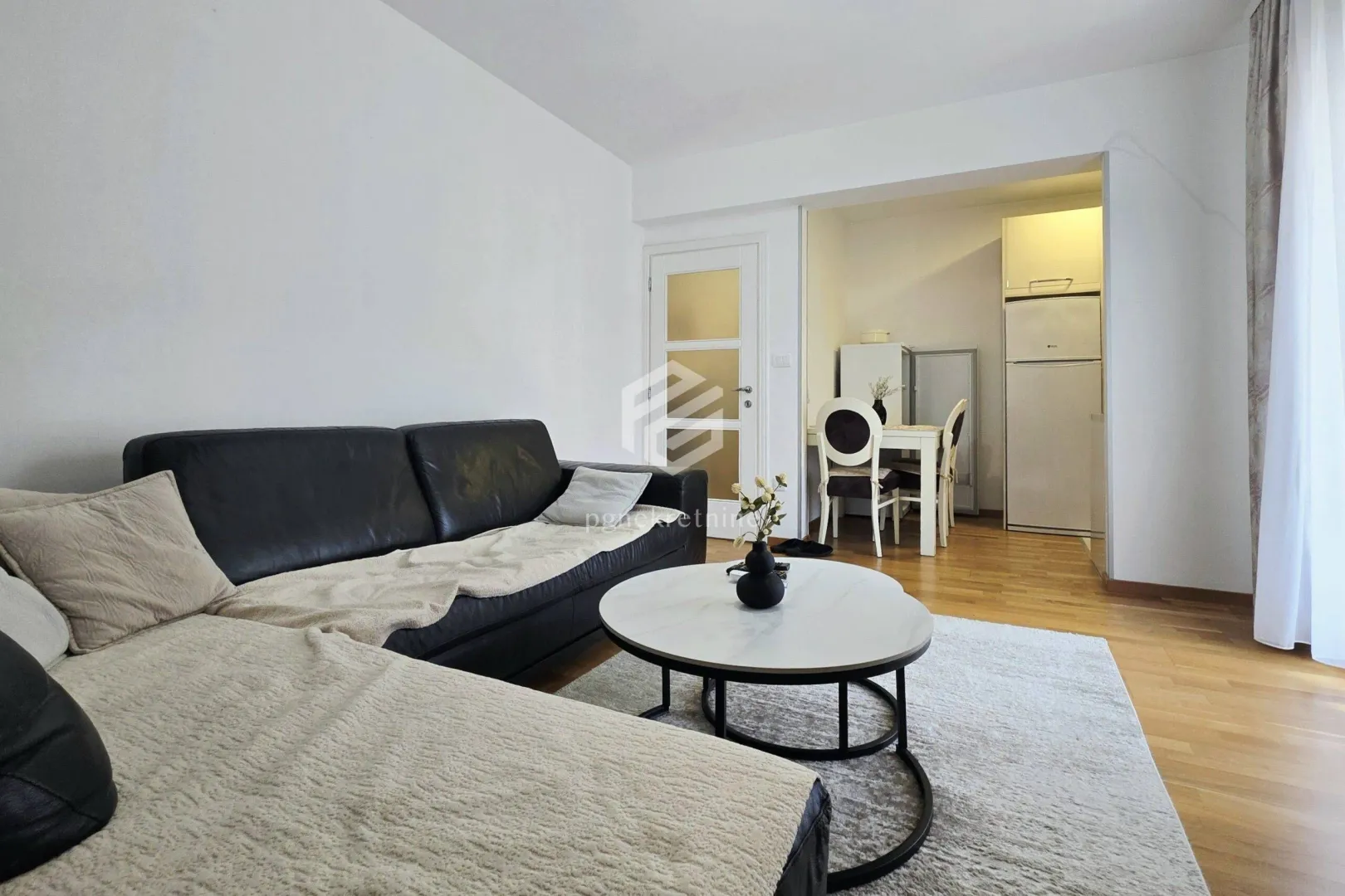 Rent, one bedroom apartment, 44m², Stari Aerodrom, Podgorica