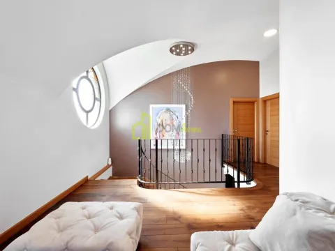 Prodaja, kuća, 255m², Vranići, Podgorica - image 7