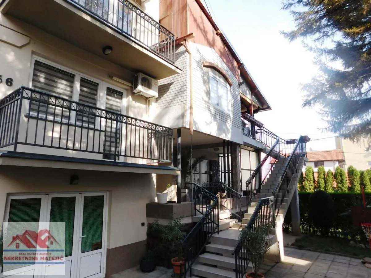 Prodaja, kuća, 113m², Centar, Kragujevac