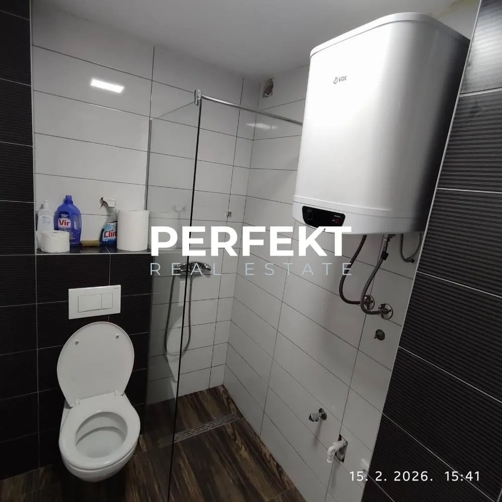 Izdavanje, dvosoban stan, 60m², Pančevo, Srbija