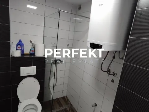 Izdavanje, dvosoban stan, 60m², Pančevo, Srbija - image 5