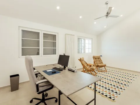 Prodaja, kuća, 338m², Herceg Novi, Crna Gora - image 16