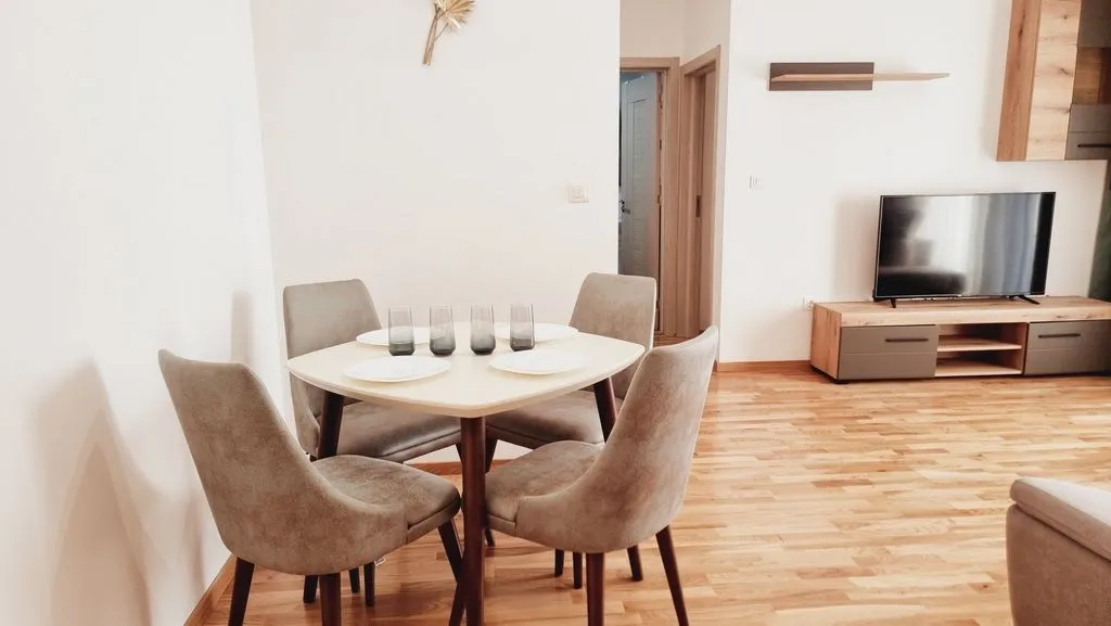 Sale, two bedroom apartment, 48m², Bečići, Budva