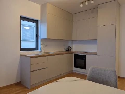 Rent, apartment, 58m², Bečići, Budva - image 3