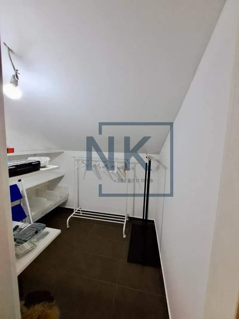 Prodaja, dvosoban stan, 85m², Ljubović, Podgorica