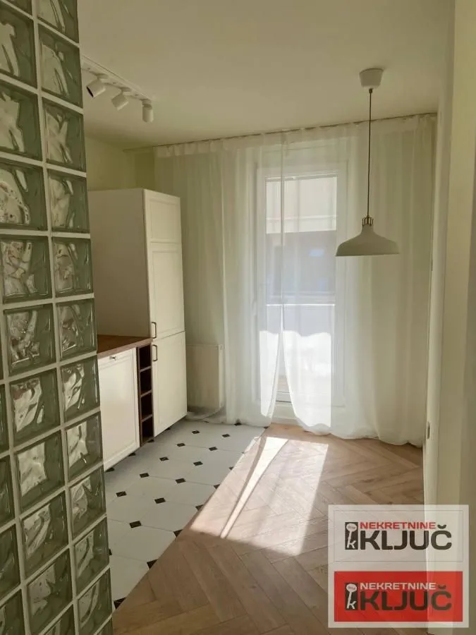 Prodaja, dvosoban stan, 49m², Nova Detelinara, Novi Sad Sve Podlokacije