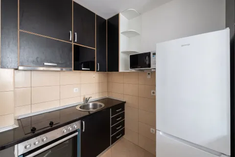 Sale, one bedroom apartment, 53m², Centar, Budva - image 11