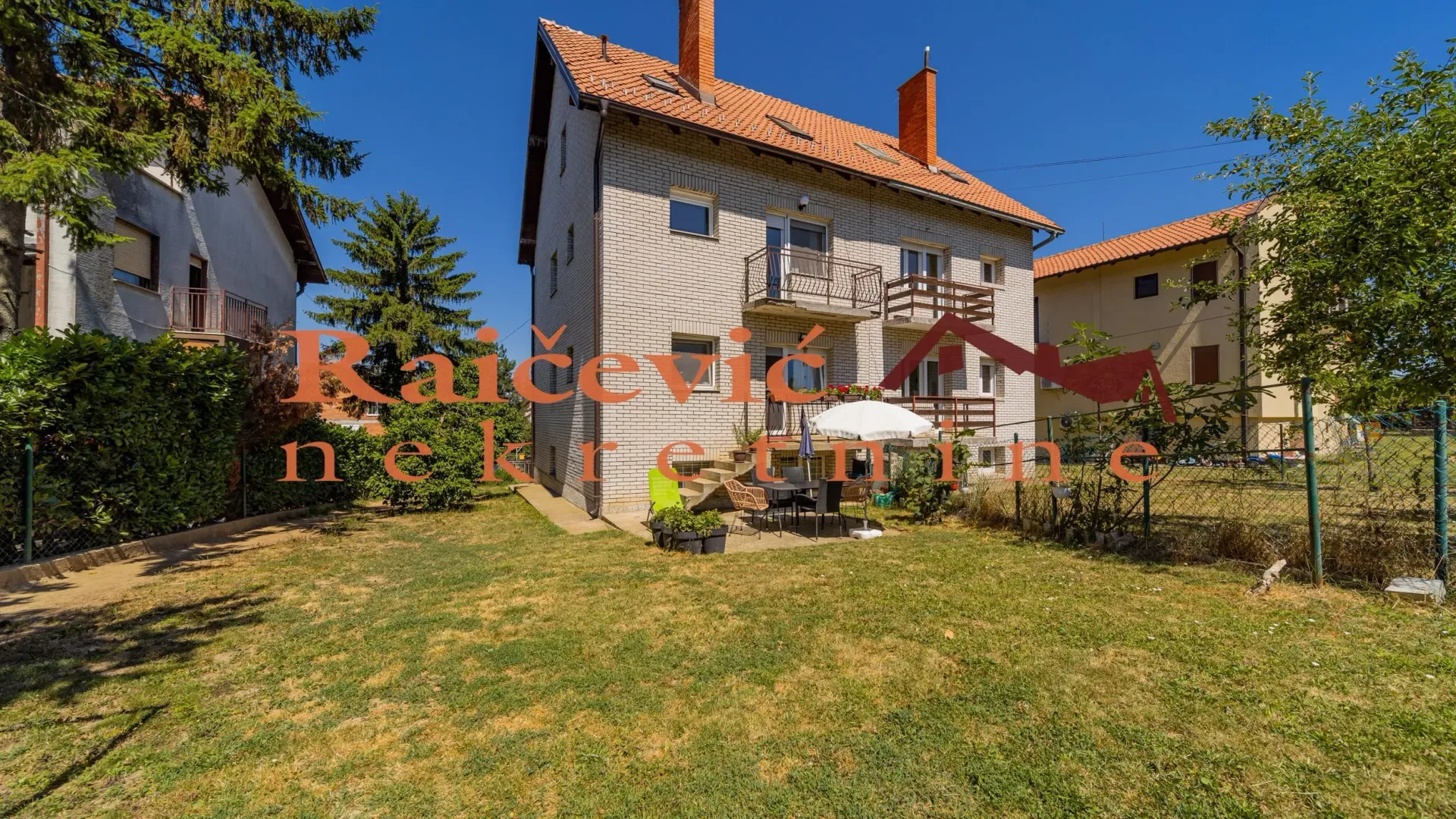 Sale, house, 220m², Rušanj, Beograd