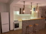 Izdavanje, kuća, 120m², Nalježići, Kotor - image 3