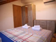 Rent, three bedroom apartment, 80m², Kalimanj, Tivat - image 3