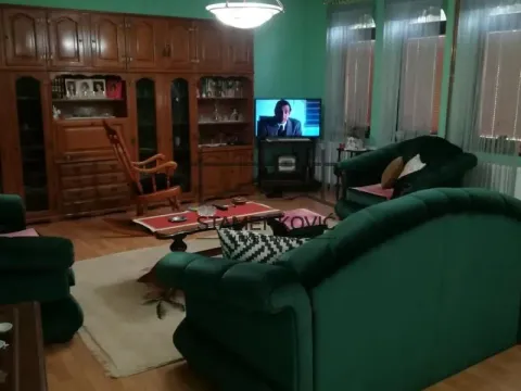 Prodaja, kuća, 250m², Novi Sad Sve Podlokacije, Novi Sad - image 3