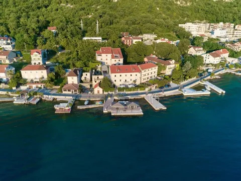 Rent, house, 2117m², Kotor, Crna Gora - image 41