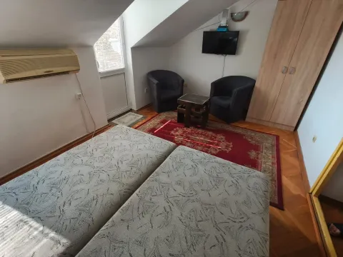 Rent, one bedroom apartment, 37m², Centar, Podgorica - image 7