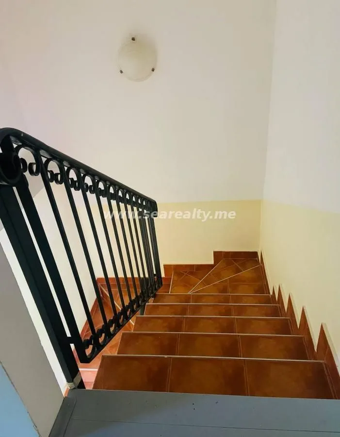 Prodaja, kuća, 190m², Herceg Novi, Crna Gora