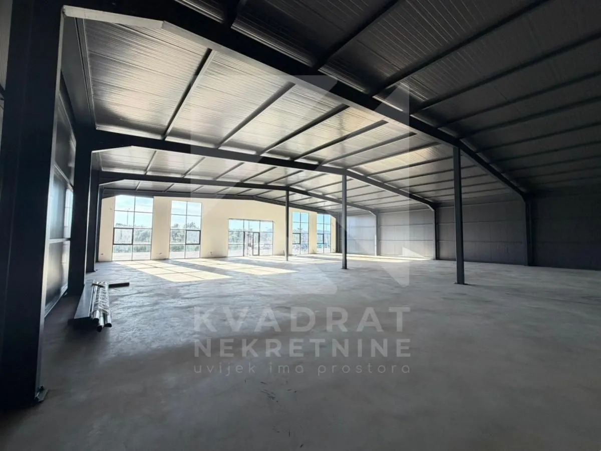 Rent, office space, 700m², Konik, Podgorica