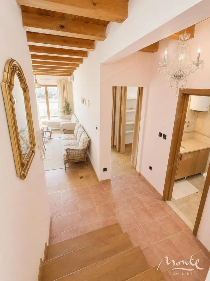 Prodaja, trosoban stan, 96m², Rozino, Budva