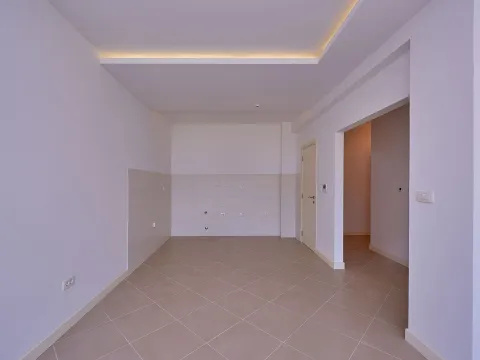 Sale, apartment, 60m², Dobrota, Kotor - image 6