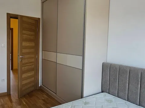 Rent, two bedroom apartment, 61m², Tološi, Podgorica - image 17