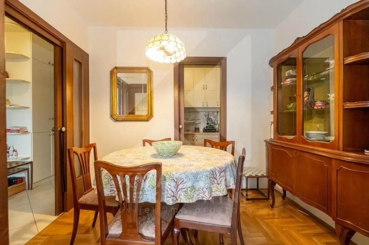 Rent, three bedroom apartment, 97m², Blok 9, Podgorica
