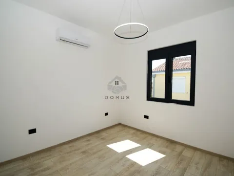 Izdavanje, kuća, 150m², Donja Gorica, Podgorica - image 25