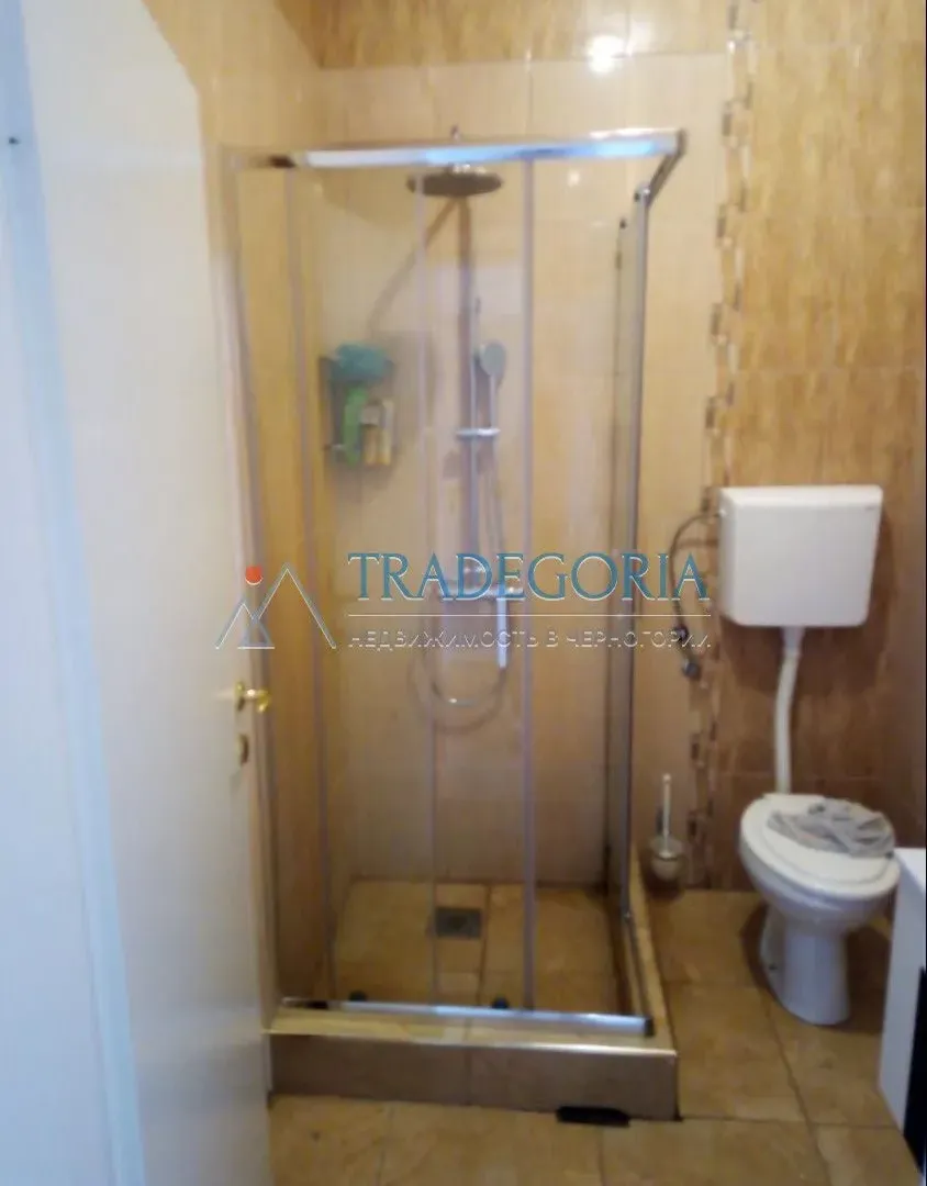 Prodaja, dvosoban stan, 105m², Đenovići, Herceg Novi