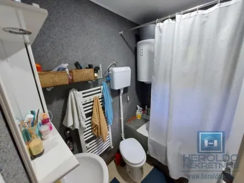 Prodaja, kuća, 200m², Rakitovo, Jagodina - image 9