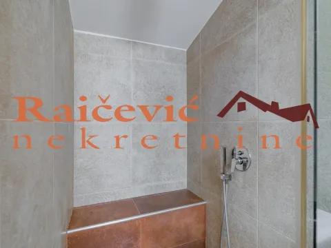 Rent, three bedroom apartment, 120m², Kalenić Pijaca, Vračar Sve Podlokacije - image 20