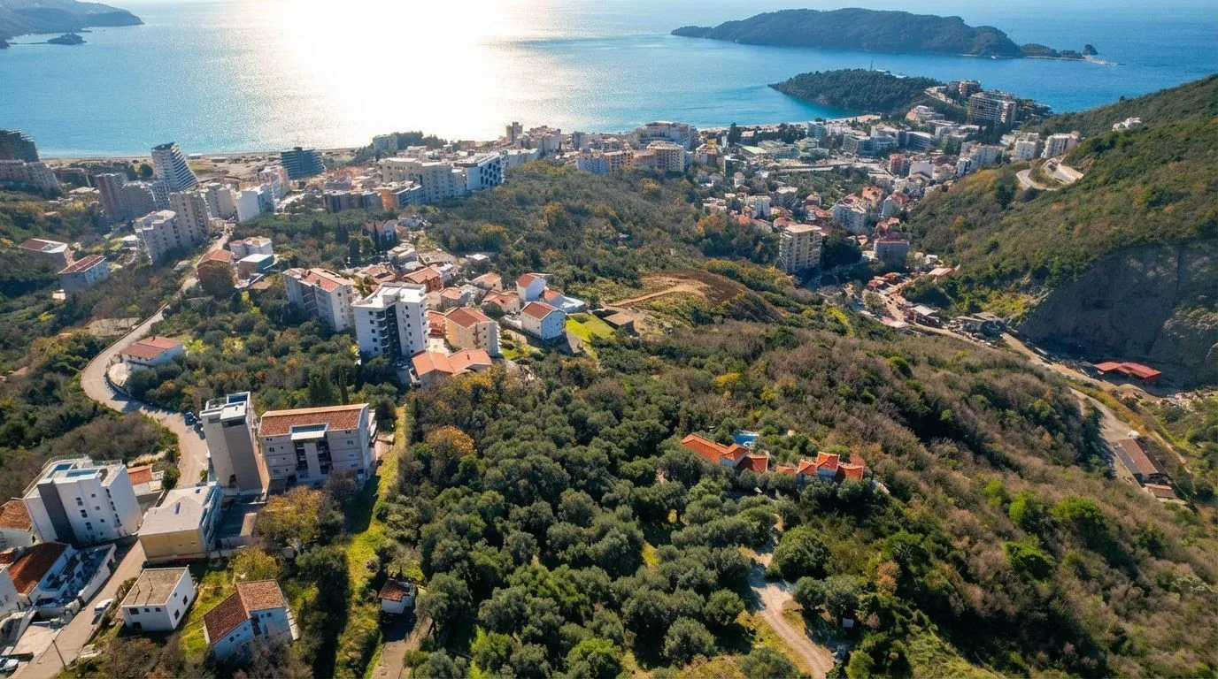 Prodaja, plac, 990m², Bečići, Budva