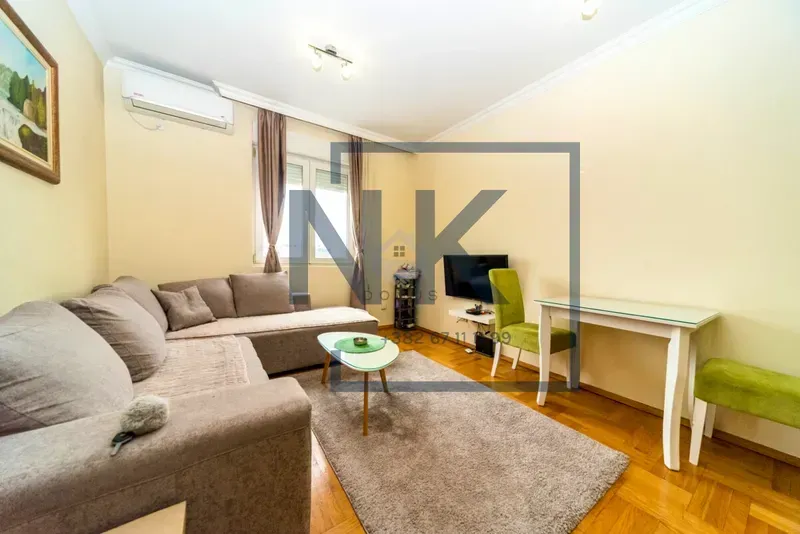 Izdavanje, jednosoban stan, 38m², Stari Aerodrom, Podgorica