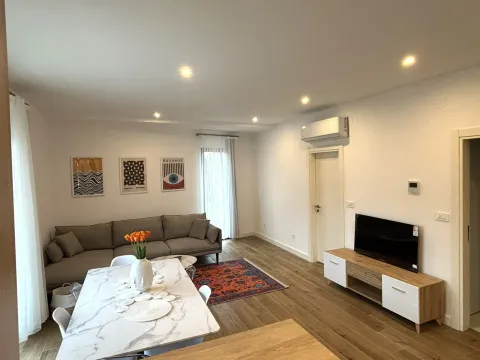 Rent, apartment, 54m², Tivat, Crna Gora - image 1