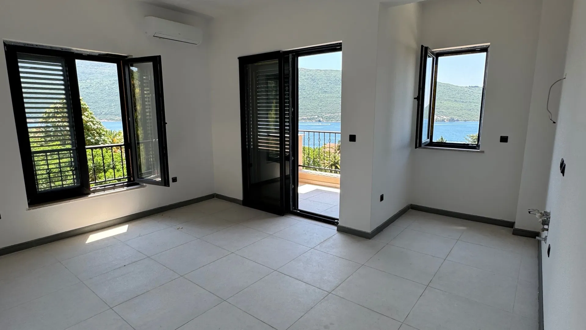 Prodaja, jednosoban stan, 44m², Kumbor, Herceg Novi