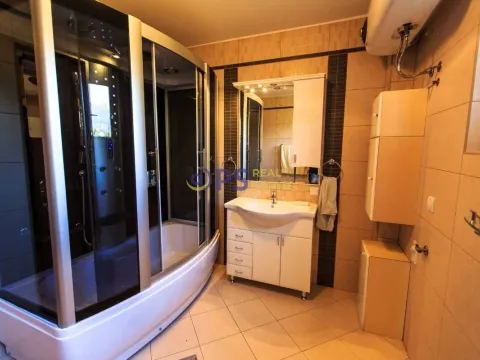 Prodaja, kuća, 300m², Bar, Crna Gora - image 15