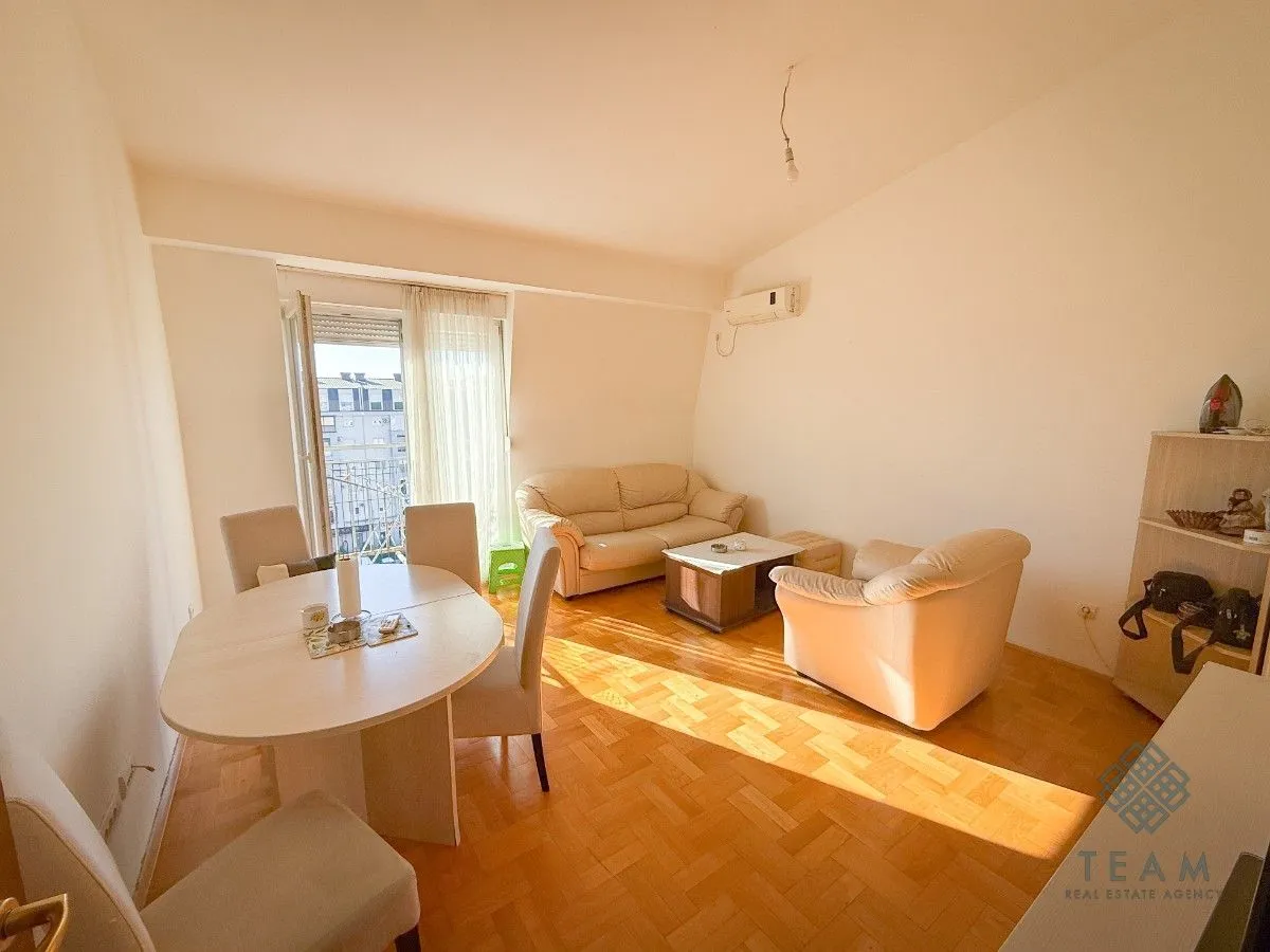 Prodaja, jednosoban stan, 43m², Stari Aerodrom, Podgorica