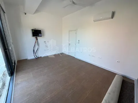 Izdavanje, dvosoban stan, 83m², Bar, Crna Gora - image 8