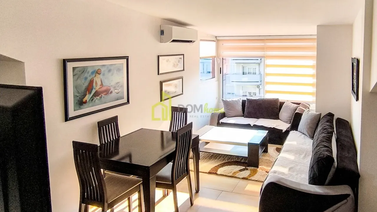 Sale, two bedroom apartment, 78m², Centar, Tivat