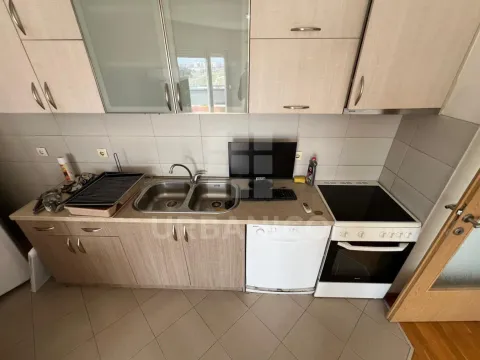 Rent, one bedroom apartment, 53m², Tuški Put, Podgorica - image 3
