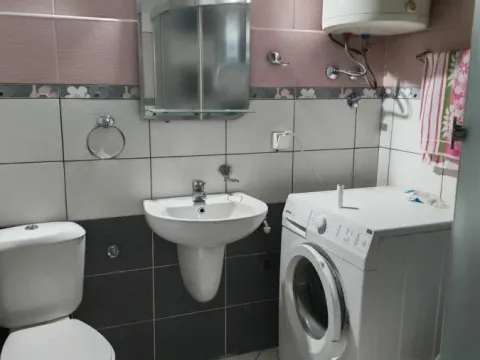 Prodaja, dvosoban stan, 57m², Stanovo, Kragujevac - image 8