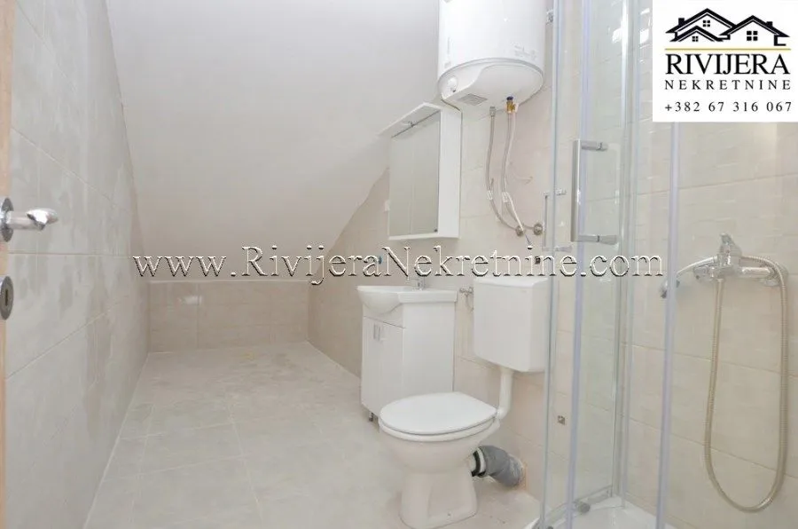 Prodaja, dvosoban stan, 100m², Herceg Novi, Crna Gora