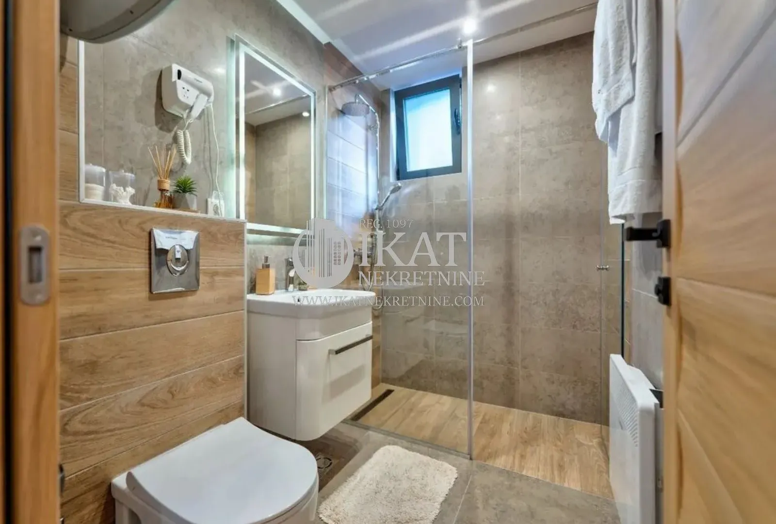 Prodaja, jednosoban stan, 35m², Zlatibor, Srbija