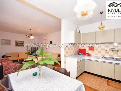 Prodaja, dvosoban stan, 73m², Igalo, Herceg Novi - image 1