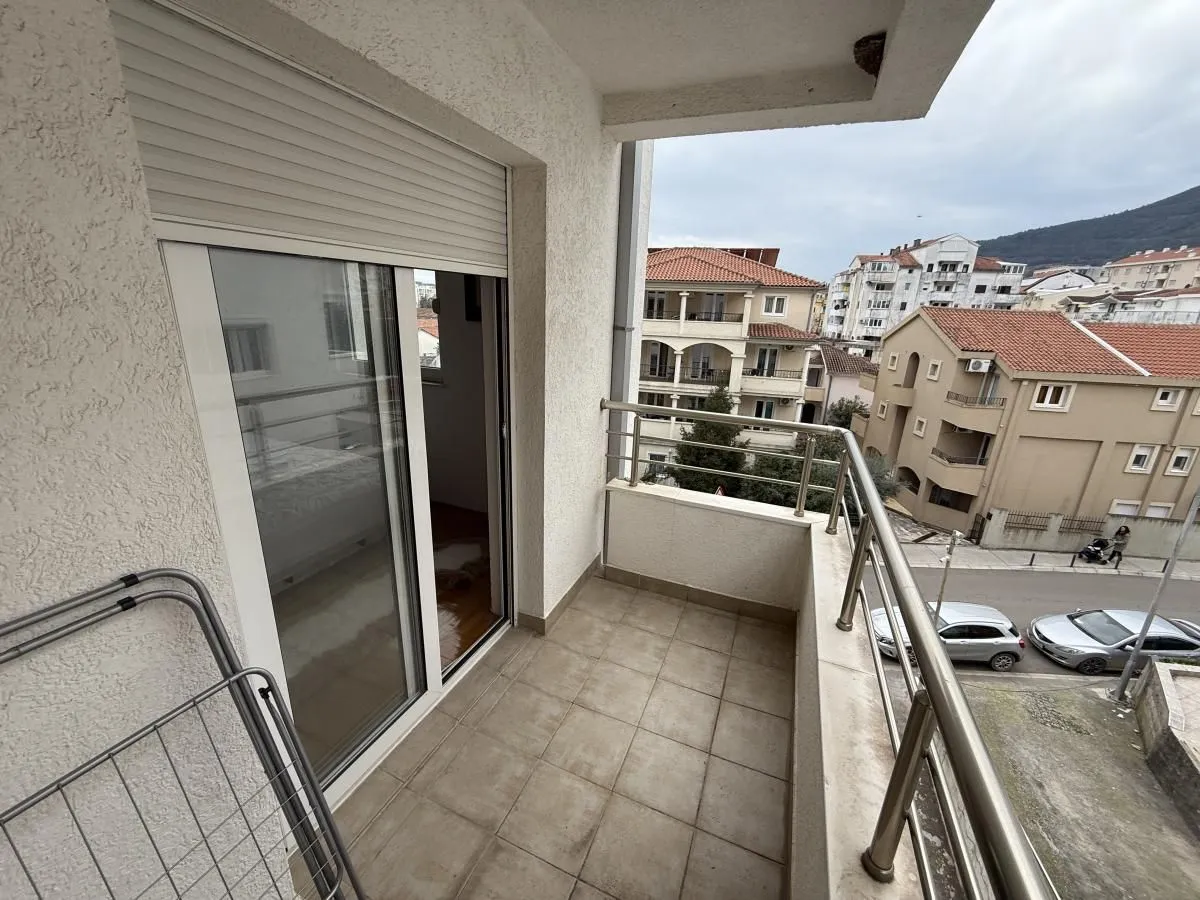 Prodaja, jednosoban stan, 45m², Budva, Crna Gora