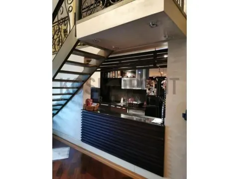 Sale, apartment, 199m², Banovo Brdo, Beograd - image 13