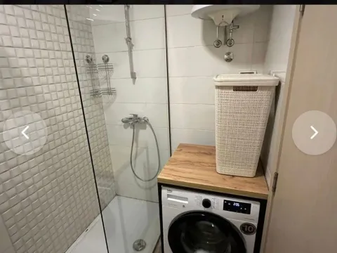 Prodaja, jednosoban stan, 44m², City Kvart, Podgorica - image 4