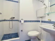 Prodaja, trosoban stan, 87m², Stari Grad, Budva - image 4