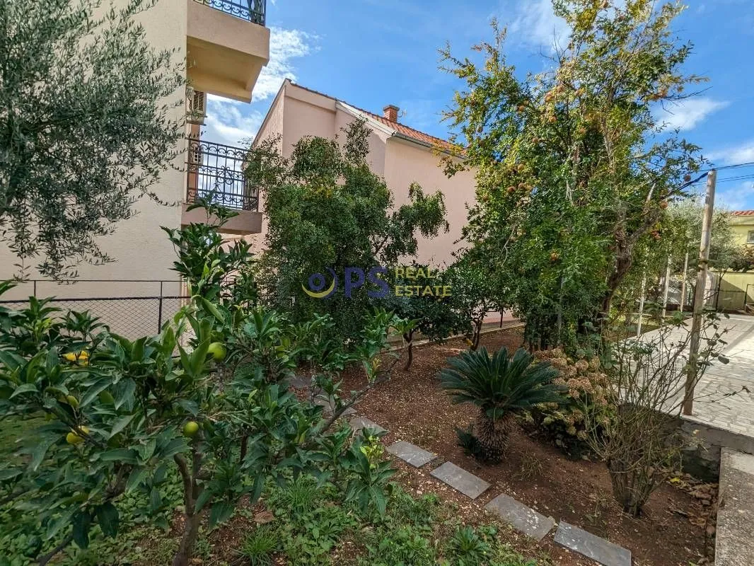 Sale, house, 150m², Bar, Crna Gora