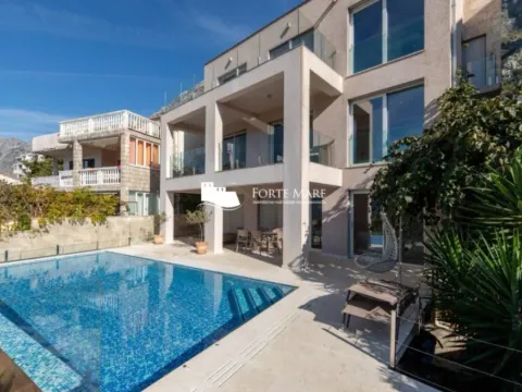 Sale, house, 300m², Sveti Stasije, Kotor - image 12