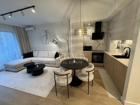 Rent, two bedroom apartment, 52m², Savski Venac, Beograd - image 2