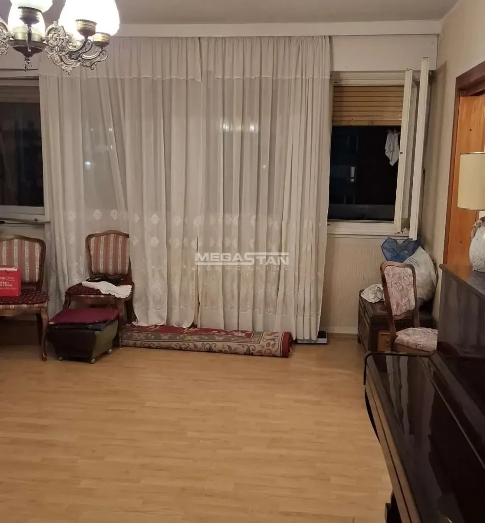 Sale, three bedroom apartment, 95m², Novi Beograd Blok 70, Novi Beograd Sve Podlokacije