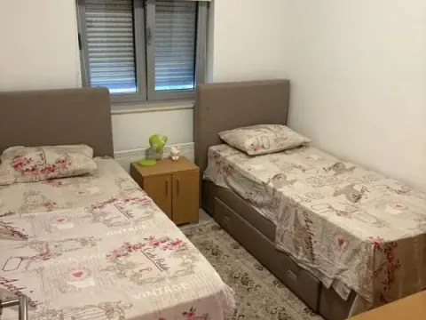 Sale, three bedroom apartment, 72m², Petrovac, Budva - image 4